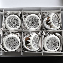 Lade das Bild in den Galerie-Viewer, 6 mundgeblasene Reflexkugeln / silber glänzend 6 cm Mundgeblasene Weihnachtskugel Kunsthandel Rueckeshaeuser