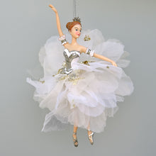 Lade das Bild in den Galerie-Viewer, Ballerina in cremefarbenem Blütenröckchen / rechter Arm nach oben Weihnachtsbaumschmuck Kunsthandel Rueckeshaeuser