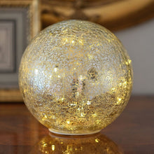 Lade das Bild in den Galerie-Viewer, Beleuchtete Crackle-Glaskugel, LED, 19,5 cm Weihnachtsdekoration Kunsthandel Rueckeshaeuser