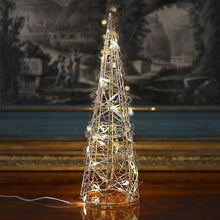 Lade das Bild in den Galerie-Viewer, Beleuchtete Weihnachtsbaumpyramide, Höhe 30 cm Weihnachtsdekoration Kunsthandel Rueckeshaeuser