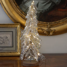 Lade das Bild in den Galerie-Viewer, Beleuchtetes Drahtbäumchen mit 50 LED Lichtern, Höhe 40 cm Weihnachtsdekoration Kunsthandel Rueckeshaeuser