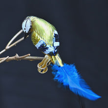 Lade das Bild in den Galerie-Viewer, Blaumeise mundgeblasen aus Glas auf Clip Mundgeblasener Weihnachtsschmuck Kunsthandel Rueckeshaeuser