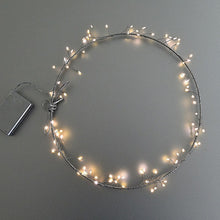 Lade das Bild in den Galerie-Viewer, Edles Adventskranz-Set aus drei Teilen mit LED Beleuchtung Weihnachtsdekoration Kunsthandel Rueckeshaeuser