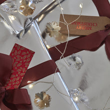 Lade das Bild in den Galerie-Viewer, Exklusive Kristall-Lichterkette - festlicher Glanz für besondere Momente Weihnachtsdekoration Kunsthandel Rueckeshaeuser