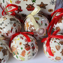 Lade das Bild in den Galerie-Viewer, Kugelbox "Lebkuchenmann" mit 14 Kugeln Weihnachtskugel Kunsthandel Rueckeshaeuser