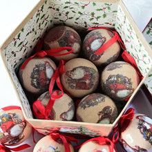 Lade das Bild in den Galerie-Viewer, Kugelbox "Nikolaus" mit 14 Kugeln Weihnachtskugel Kunsthandel Rueckeshaeuser