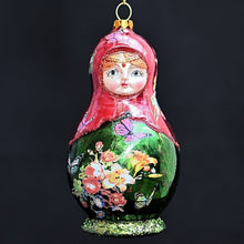 Lade das Bild in den Galerie-Viewer, Matrjoschka Puppe in rot/grün glänzend aus Glas, 14 cm Mundgeblasener Weihnachtsschmuck Kunsthandel Rueckeshaeuser