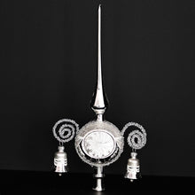 Lade das Bild in den Galerie-Viewer, Silberne, traditionelle Christbaumspitze aus Lauscha Mundgeblasener Weihnachtsschmuck Kunsthandel Rueckeshaeuser