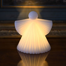Lade das Bild in den Galerie-Viewer, Stimmungsvoll beleuchteter Wachsengel - Höhe 12,5 cm Weihnachtsdekoration Kunsthandel Rueckeshaeuser