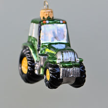 Lade das Bild in den Galerie-Viewer, Traktor Mundgeblasener Weihnachtsschmuck Kunsthandel Rueckeshaeuser