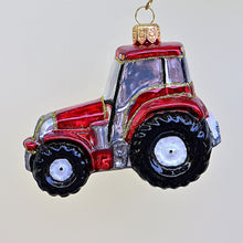 Lade das Bild in den Galerie-Viewer, Traktor rot Mundgeblasener Weihnachtsschmuck Kunsthandel Rueckeshaeuser