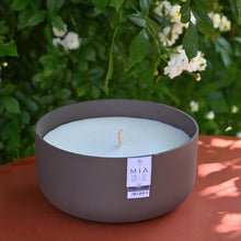 Lade das Bild in den Galerie-Viewer, Wunderschöne Outdoor Kerzenschale, Farbe Kiesel, Durchmesser 25 cm Outdoorkerzen Kunsthandel Rueckeshaeuser