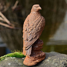 Lade das Bild in den Galerie-Viewer, Wunderschöner Adler aus Gusseisen Gartendekoration Kunsthandel Rueckeshaeuser