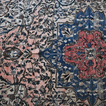 Lade das Bild in den Galerie-Viewer, Antiker Ferahan Antiker Teppich Kunsthandel Rueckeshaeuser