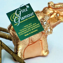 Lade das Bild in den Galerie-Viewer, Exklusiver Elefant mit Swarovski-Steinen / caramel Mundgeblasener Weihnachtsschmuck Kunsthandel Rueckeshaeuser