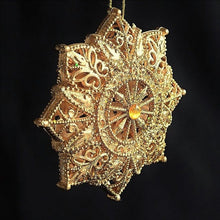 Lade das Bild in den Galerie-Viewer, Goldener Stern mit filigranem Muster und gelbem Schmuckstein Weihnachtsbaumschmuck Kunsthandel Rueckeshaeuser