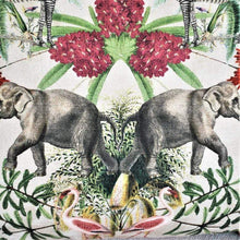 Lade das Bild in den Galerie-Viewer, Kissenhülle "Afrika" 60 x 60 cm Kissen Kunsthandel Rueckeshaeuser