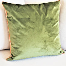 Lade das Bild in den Galerie-Viewer, Kissenhülle "Afrika" 60 x 60 cm Kissen Kunsthandel Rueckeshaeuser