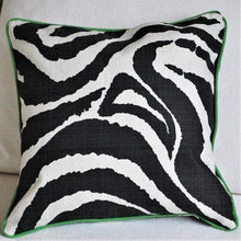 Lade das Bild in den Galerie-Viewer, Kissenhülle "Krüger" 45 x 45 cm Kissen Kunsthandel Rueckeshaeuser