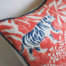 Lade das Bild in den Galerie-Viewer, Kissenhülle "Taiga" 60 x 60 cm Kissen Kunsthandel Rueckeshaeuser