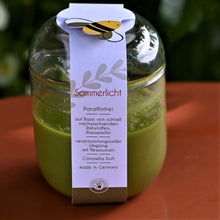 Lade das Bild in den Galerie-Viewer, Kleine Outdoorkerze Sommerlicht "Biene" Outdoorkerzen Kunsthandel Rueckeshaeuser