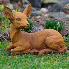 Lade das Bild in den Galerie-Viewer, Liegendes Kitz Edelrost Garten Kunsthandel Rueckeshaeuser