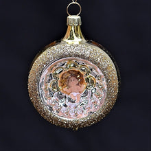 Lade das Bild in den Galerie-Viewer, Mundgeblasene Reflexkugeln mit Jesuskind / gold glänzend 6cm Mundgeblasene Weihnachtskugel Kunsthandel Rueckeshaeuser