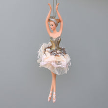 Lade das Bild in den Galerie-Viewer, Ballerina in goldenem/zartrosa Ballettkleid / Arme nach oben Weihnachtsbaumschmuck Kunsthandel Rueckeshaeuser

