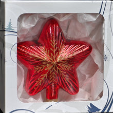 Lade das Bild in den Galerie-Viewer, Christbaumspitze Stern rot aus Glas Mundgeblasener Weihnachtsschmuck Kunsthandel Rueckeshaeuser
