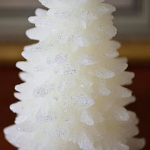Lade das Bild in den Galerie-Viewer, Dekokerze Weihnachtsbaum, Höhe 24,5 cm Kerzen Kunsthandel Rueckeshaeuser
