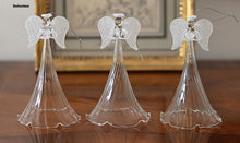 Lade das Bild in den Galerie-Viewer, Eleganter Glasengel mit Buch, 17 cm Weihnachtsdekoration Kunsthandel Rueckeshaeuser
