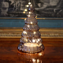 Lade das Bild in den Galerie-Viewer, Eleganter Glasweihnachtsbaum mit LED-Beleuchtung - Dark Oak - Höhe 16,5 cm Weihnachtsdekoration Kunsthandel Rueckeshaeuser
