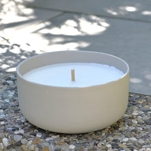 Lade das Bild in den Galerie-Viewer, Outdoor Kerzenschale, Farbe elfenbein, Durchmesser 25 cm Outdoorkerzen Kunsthandel Rueckeshaeuser
