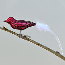 Lade das Bild in den Galerie-Viewer, Vogel aus Glas / bordeaux matt Mundgeblasener Weihnachtsschmuck Kunsthandel Rueckeshaeuser
