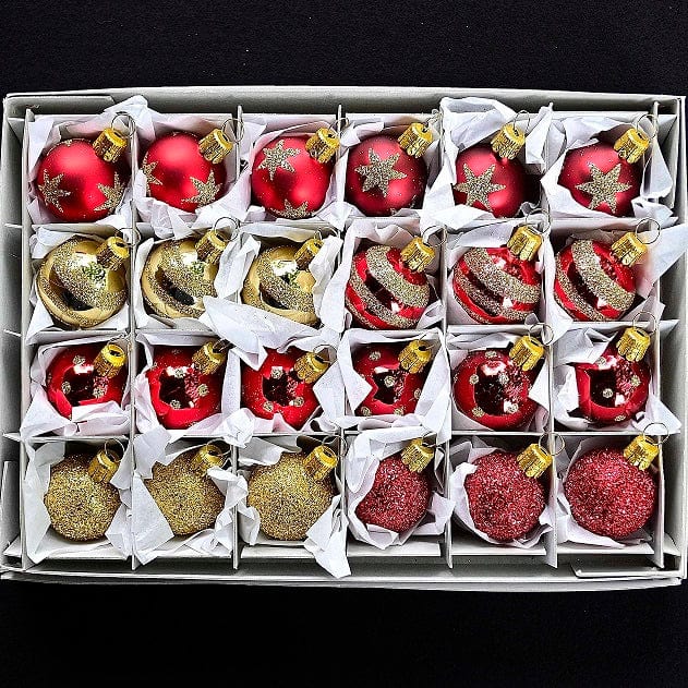 24 mundgeblasene Weihnachtskugeln á 3 cm rot/gold Mundgeblasene Weihnachtskugel Kunsthandel Rueckeshaeuser