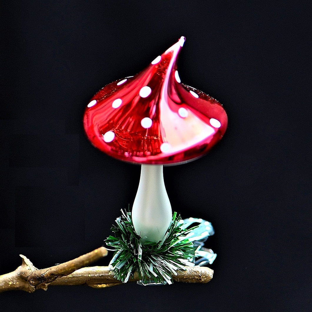 Fliegenpilz mit schrägem Hut aus Glas auf Clip Weihnachtsbaumschmuck Kunsthandel Rueckeshaeuser