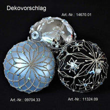 Lade das Bild in den Galerie-Viewer, Mundgeblasene Weihnachtskugel / eisblau matt 8 cm Mundgeblasene Weihnachtskugel Kunsthandel Rueckeshaeuser
