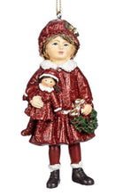 Lade das Bild in den Galerie-Viewer, Nostalgisches Winterkind  / Mädchen mit Puppe Weihnachtsbaumschmuck Kunsthandel Rueckeshaeuser
